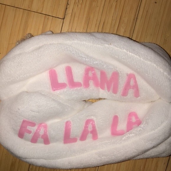 Holiday Style Fa La La Llama Shoe Size 4-10 Ladies Slipper Socks NEW - Picture 4 of 4